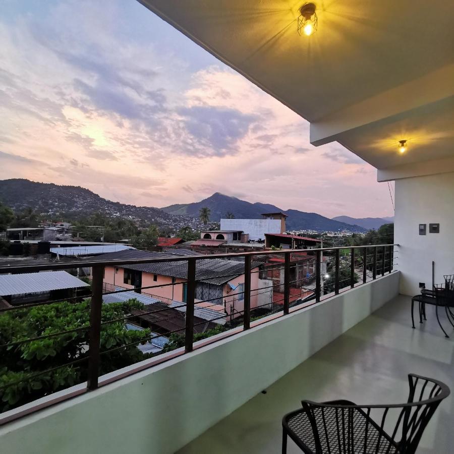 Large And Comfy Apartment, Near Dt And Principal Beach! Zihuatanejo Exterior photo